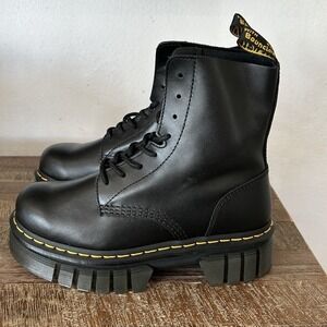 Dr Martens Audrick Chelsea Platform Boots Women 8 Black Nappa Leather 8 Eye NEW
